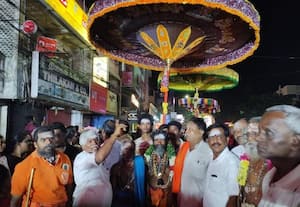 ﻿ வில்லிவாக்கத்தில் இருந்து தி.மலைக்கு திருக்குடை யாத்திரை