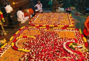 ﻿ சிவன் கோயில்களில் சங்காபிஷேகம்