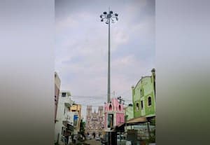 ﻿ இருளில் திருப்புவனம் சந்தை