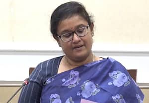 எஸ்.ஐ.ஆர்., பணிக்கு கால நீட்டிப்பு இல்லை; கணக்கெடுப்பு படிவங்களை வழங்க அறிவுறுத்தல்