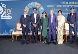 ﻿ 'அப்பல்லோ ஹோம் கேர்' 10ம் ஆண்டு கொண்டாட்டம்