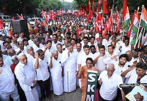 ﻿ மத்திய அரசை கண்டித்து தொழிற்சங்கங்கள் ஆர்ப்பாட்டம்