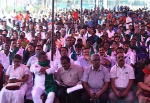 ﻿ விவசாய சங்கத்தினர் போராட்டம்!