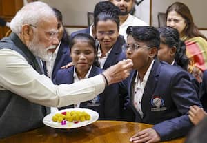 உலக சாம்பியன்களுடன் மோடி சந்திப்பு * பார்வையற்ற இந்திய வீராங்கனைகளுக்கு வாழ்த்து