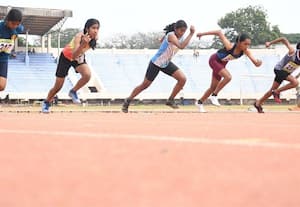 ﻿ 'அஸ்மிதா' தடகளப்போட்டி :மாணவியர் அசத்தல்