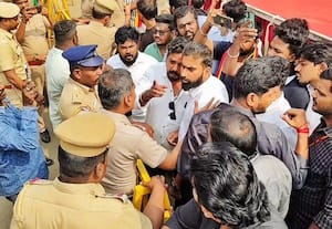 ﻿ அனுமதியின்றி பந்தல் அமைப்பு த.வெ.க., - போலீசார் தள்ளுமுள்ளு