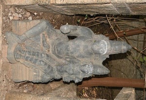 ﻿ பாழடைந்த சிவன், விஷ்ணு கோவில் புனரமைக்க கிராம மக்கள் கோரிக்கை