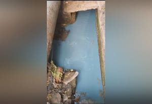 ﻿ குடியிருப்பு பகுதியில் சாயக் கழிவுநீர்