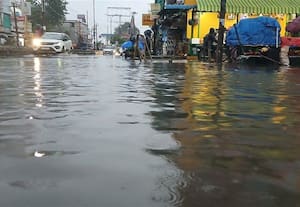 ﻿ கடலுாரில் மழை பாதிப்பு : பிரதான சாலைகள் 'வெறிச்' பிரதான சாலைகள் 'வெறிச்'