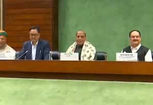 டில்லியில் அனைத்துக்கட்சி கூட்டம்: பார்லி கூட்டத்தொடரை சுமூகமாக நடத்த மத்திய அரசு வலியுறுத்தல்