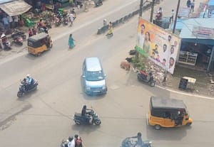 ﻿ முடிச்சூர் - மணிமங்கலம் சந்திப்பில் பாலம் கனரக வாகனம் அதிகரிப்பால் எதிர்பார்ப்பு