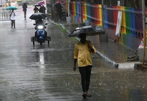 ﻿ 'டிட்வா' புயலால் தொடர் மழை கலெக்டர் அலுவலகம் 'வெறிச்'