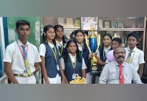 சாதித்த எச். என். யூ. பி. ஆர்., மாணவர்கள்