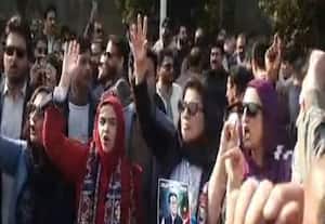 இம்ரான் கானுக்கு சித்ரவதை; சிறைக்கு சென்று திரும்பிய சகோதரி கதறல்