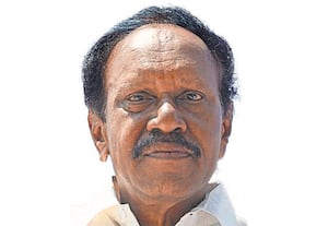 நெருக்கடி ஏற்படுத்திய தம்பிதுரை; பா.ஜ., - எம்.பி.,க்கள் அதிருப்தி