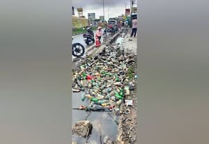 ﻿ சோத்துப்பாக்கம் புறவழி சாலையில் கழிவுநீர் கால்வாய் சீரமைப்பு துவக்கம்