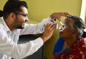 மாவட்டத்தில் கண்புரையால் பாதிக்கப்படுவோர்... ﻿ அதிகரிப்பு!  பழங்குடி மக்கள், தோட்ட தொழிலாளர்கள் அவதி