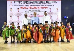  பெத்தி செமினார் சி.பி.எஸ்.இ., பள்ளியில் மழலையர்கள் உலக சாதனை முயற்சி