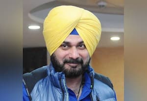 ﻿ ரூ.500 கோடி கொடுப்பவர்களே முதல்வர் பதவிக்கு வருகின்றனர் பஞ்சாப் 'மாஜி' அமைச்சர் சித்து மனைவி 'பகீர்'