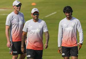 கட்டாக்கில் கலக்குமா இந்தியா: தென் ஆப்ரிக்காவுடன் 'டி-20' மோதல்