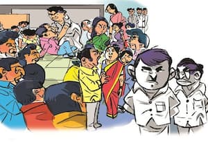 ﻿ 'நிதி கிடைக்கும்னு வந்துட்டாங்களோ?'