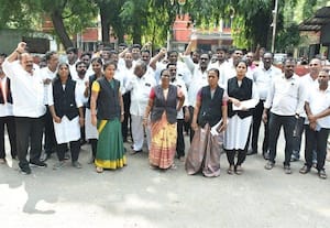 ﻿ இ-பைலிங் முறை ரத்து செய்ய வழக்கறிஞர்கள் ஆர்ப்பாட்டம்