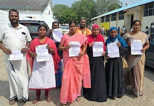 ﻿ ஊராட்சி துணைத் தலைவர் மீது நடவடிக்கை கோரி மனு