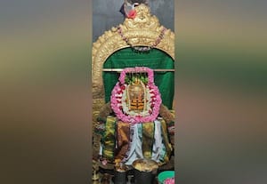கோவில்களில் கார்த்திகை மாத சோமவார சிறப்பு வழிபாடு