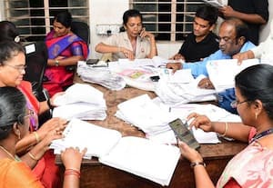 ﻿ திருத்திய வாக்காளர் படிவங்களை சமர்ப்பிக்க நாளை கடைசி நாள்