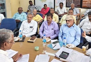 ﻿ விளம்பர பலகைகளை அகற்றுங்கள் நெடுஞ்சாலைத்துறை கூட்டத்தில் வலியுறுத்தல்