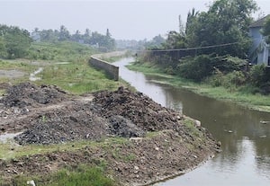 வெளிவட்ட சாலை அமைக்கும் பணியில் நெடுஞ்சாலைத்துறை﻿ அலட்சியம்! போக்குவரத்து நெரிசலால் விழி பிதுங்கும் சிதம்பரம் நகர மக்கள்