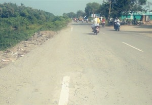 ﻿ சாலை சீரமைக்கும் பணி துவக்கம்