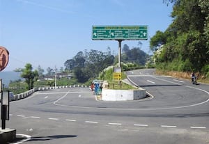 ﻿ மலைப்பாதையில் வழிகாட்டி பலகை அமைப்பு: நெடுஞ்சாலைத்துறை நடவடிக்கை