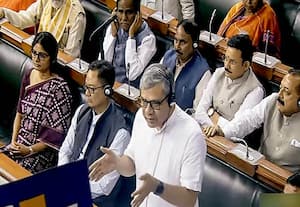 வளர்ந்த நாடுகளை விட இந்தியாவில் ரயில் டிக்கெட் கட்டணம் குறைவு; லோக்சபாவில் மத்திய அரசு பதில்