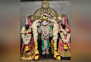 ﻿ சஷ்டி பூஜையில் திரண்ட பக்தர்கள்