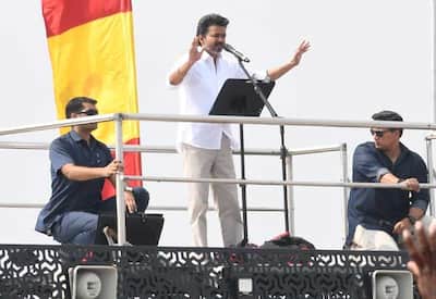 ஈரோட்டில் விஜயின் மக்கள் சந்திப்பு நிகழ்ச்சிக்கு போலீசார் அனுமதி