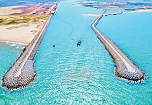  நெல்லுார் துறைமுகத்தில் 'சாகர்' கப்பல் கட்டும் தளம்