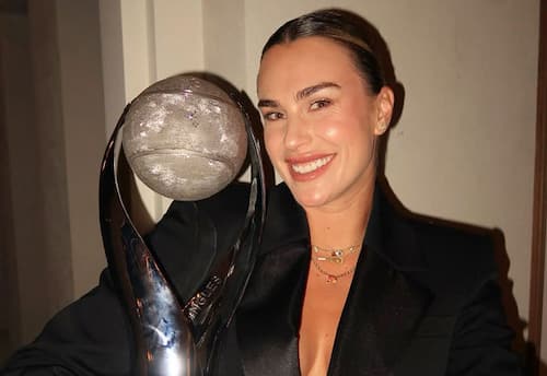 சிறந்த வீராங்கனை சபலென்கா * தொடர்ந்து இரண்டாவது ஆண்டாக...