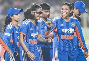 இந்திய பெண்கள் அணி வெற்றி: ஜெமிமா அரைசதம் விளாசல்