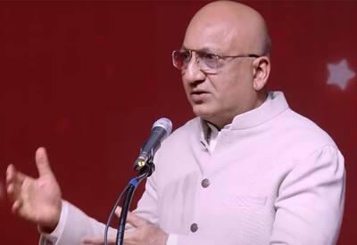 என் மகன் பெயர் ஜீசஸ்; கிறிஸ்துமஸ் விழாவில் ஆற்காடு நவாப் பேச்சு