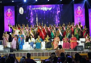  மகுடம் சூடும் மங்கை விருது வழங்கும் விழா