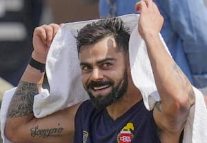 அசத்துவரா ரோகித், விராத் கோலி * விஜய் ஹசாரே தொடரில்...