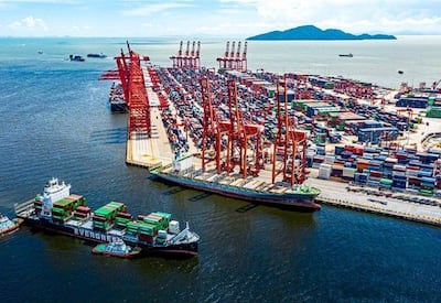 தயாராகிறது உலகின் மிகப்பெரிய தடையற்ற வர்த்தக துறைமுகம்; சிங்கப்பூருக்கு 50 மடங்கு இணையானது