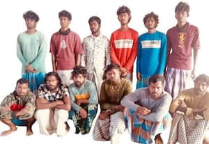  ராமேஸ்வரம் மீனவர்கள் 12 பேரை கைது செய்த இலங்கை கடற்படை