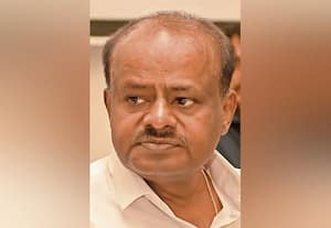  'டிரம்பின் பொருளாதார ஆலோசகராக மாறுங்கள்' முதல்வர் சித்துவை கிண்டல் அடித்த குமாரசாமி 