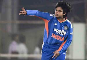 பவுலிங் செய்ய விருப்பம்: ஷைபாலி வர்மா 'ரெடி'