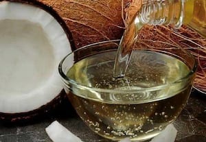  தேங்காய் எண்ணெய் விலை 15 கிலோ டின் ரூ.2,000 சரிவு வடமாநிலங்களில் உறைபனி எதிரொலி