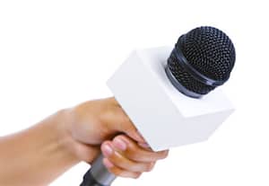  தென்கொரியா பொய் செய்தி வெளியிட்டால் ஊடகங்களுக்கு தண்டனை