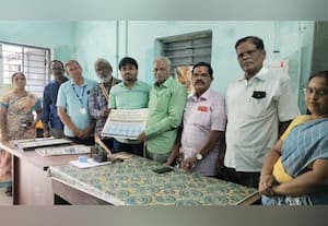  அரசு பள்ளியில் மாணவர்களை  சேர்க்க சிறப்பு முகாம்   