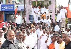  கடலுாரில் எம்.ஜி.ஆர்., நினைவு நாள்   'மாஜி' அமைச்சர் மாலை அணிவிப்பு